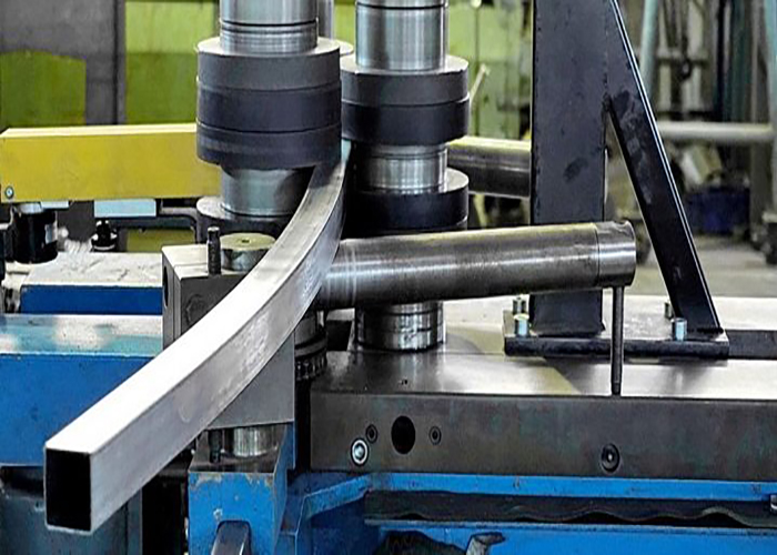 دستگاه خم کن لوله برقی